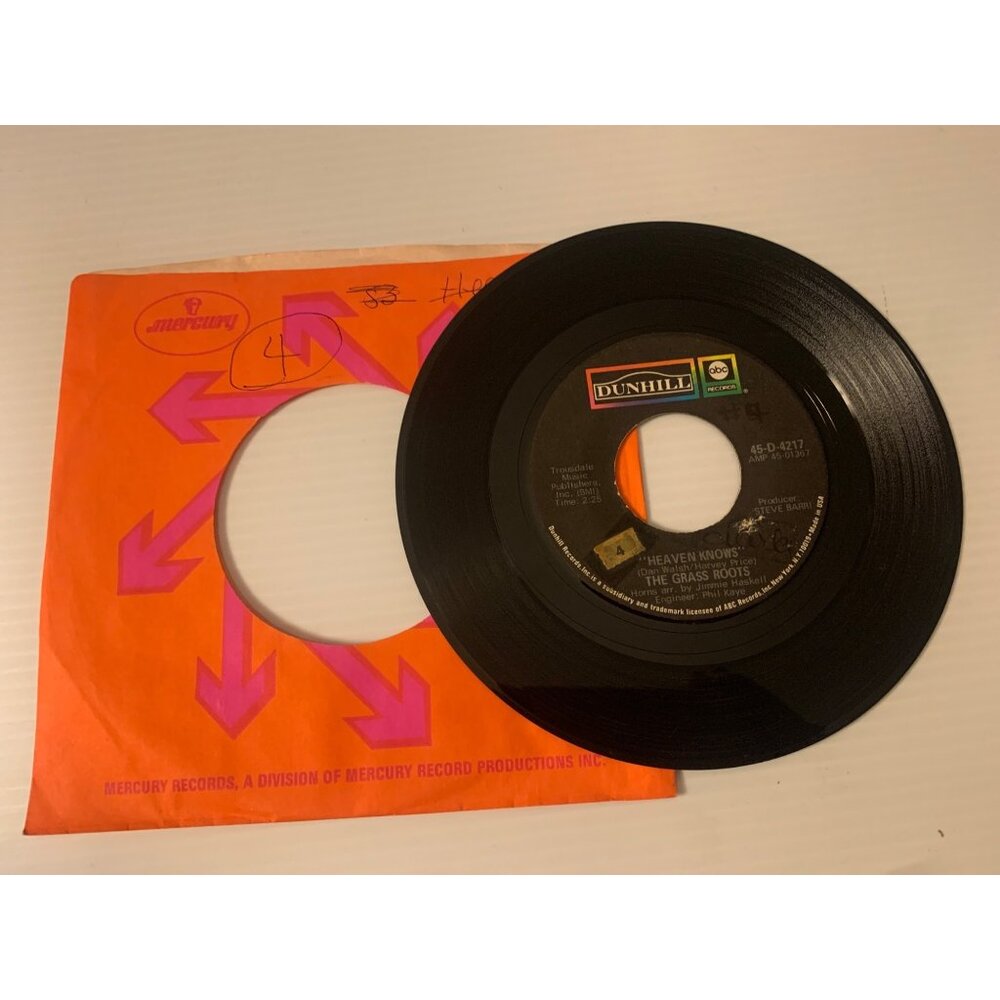 Vintage The Grass Roots 45 RPM Vinyl Record "Heaven Knows" & "Dont Remind Me" Du